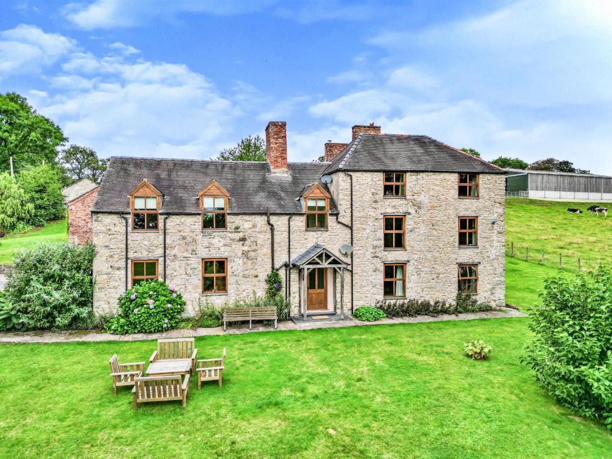 Tywysog Villa Henllan  Kültér fotó